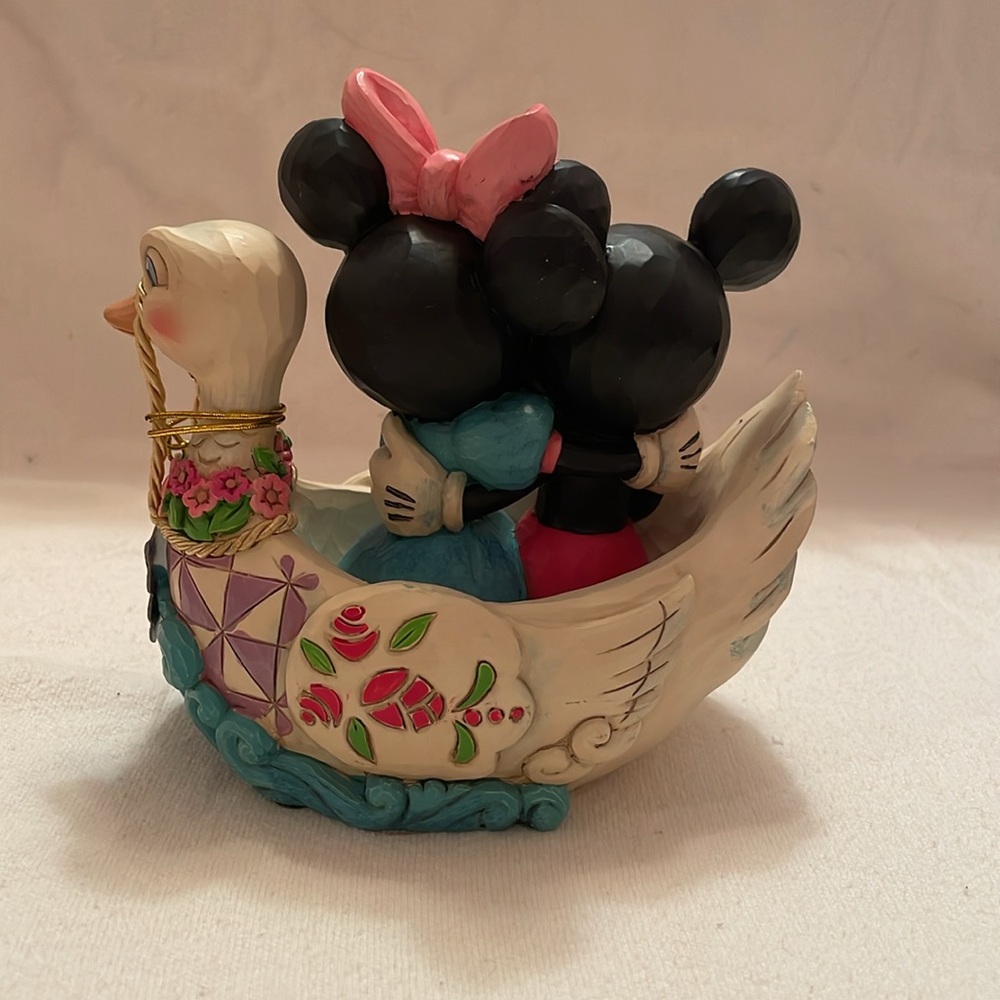 Jim Shore Disney Traditions Minnie and Mickie Mouse  Lovebirds Figurine - Picture 2 of 13